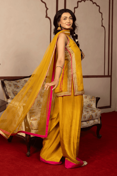 Erum Khan | Intezar e Eid | Naqsh-Brand:Erum Khan-Type:Ladies Clothes-Lime Yellow-Silk-House of Maryam- Buy in UK, USA