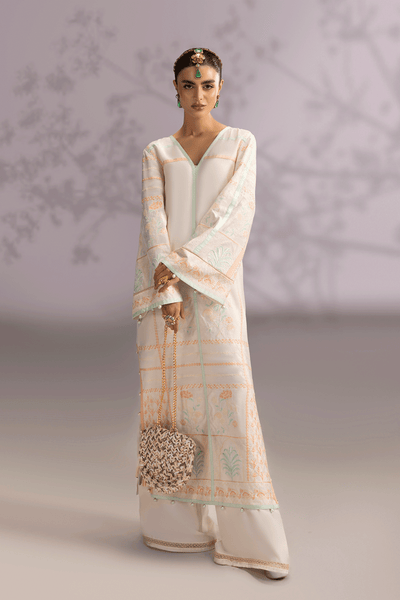 Erum Khan | Summer Whisper | Royal Grace-Brand:Epoque-Type:Ladies Clothes-Off White-Silk-House of Maryam- Buy in UK, USA