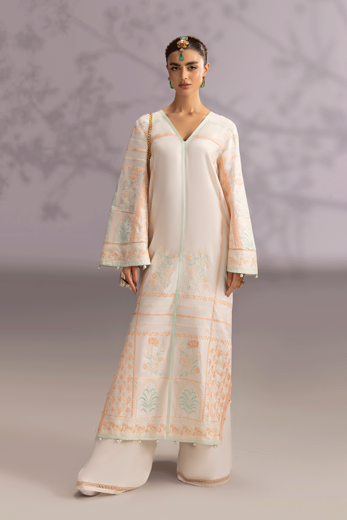 Erum Khan | Summer Whisper | Royal Grace-Brand:Epoque-Type:Ladies Clothes-Off White-Silk-House of Maryam- Buy in UK, USA