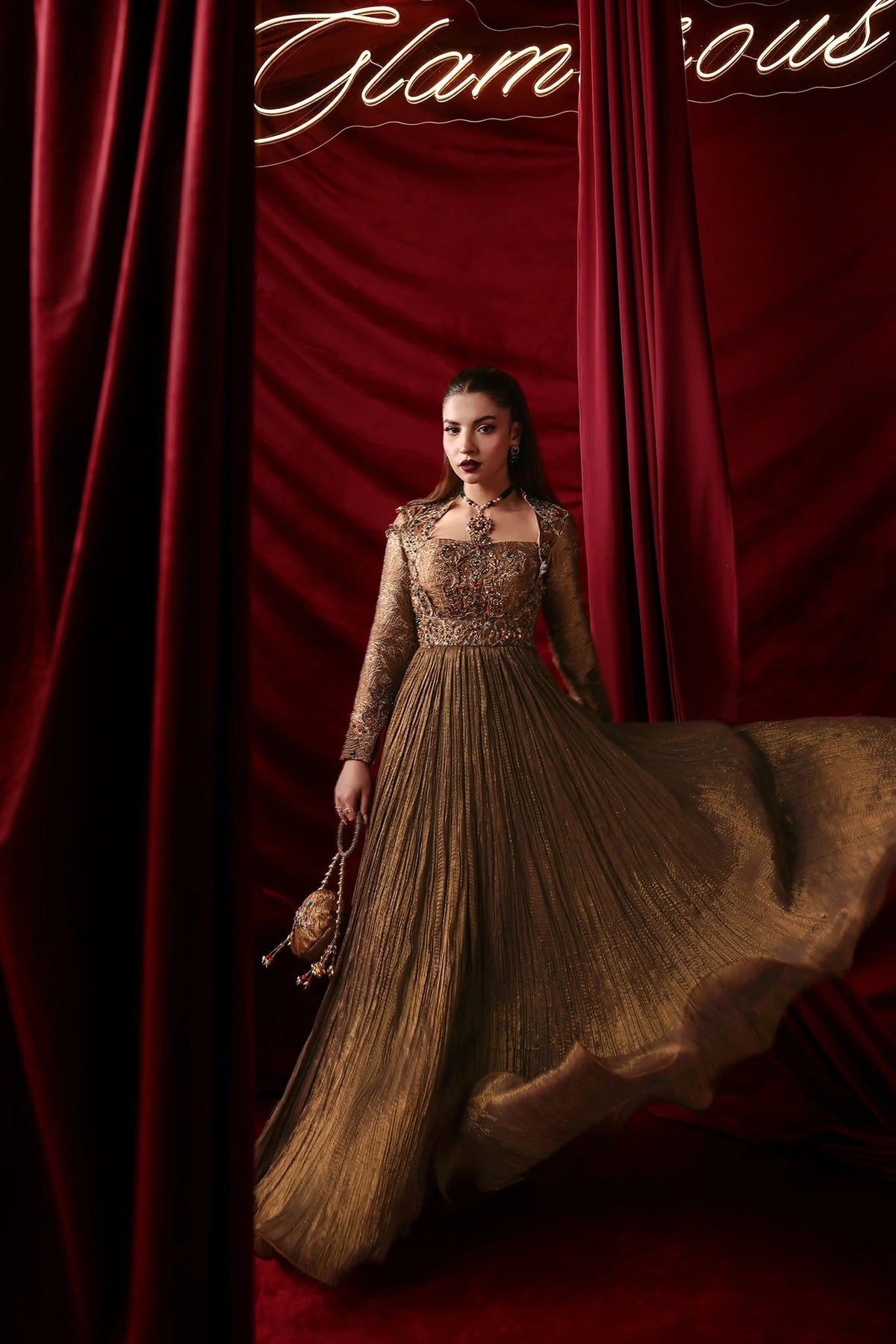 Musferah Saad | The Glamorous | Ethereal Light-5