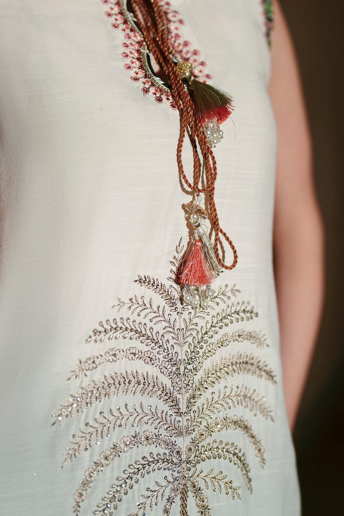 Ethnc | Luxe Boutique | Embroidered Suit (E1028/104/002)-Brand:Ethnc-Type:Boutique-Off White - House of Maryam- Buy in UK, USA