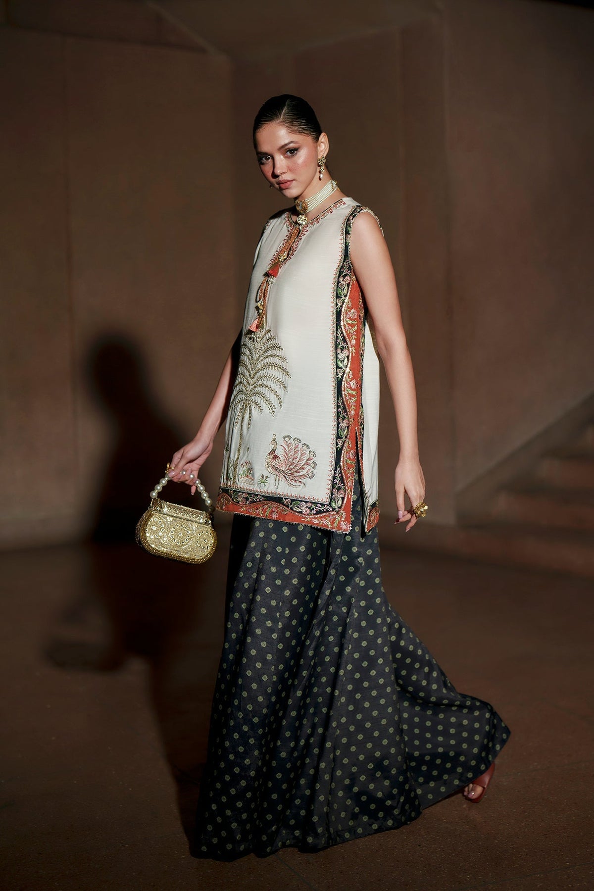 Ethnc | Luxe Boutique | Embroidered Suit (E1028/104/002)-Brand:Ethnc-Type:Boutique-Off White - House of Maryam- Buy in UK, USA