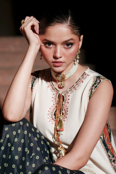 Ethnc | Luxe Boutique | Embroidered Suit (E1028/104/002)-Brand:Ethnc-Type:Boutique-Off White - House of Maryam- Buy in UK, USA