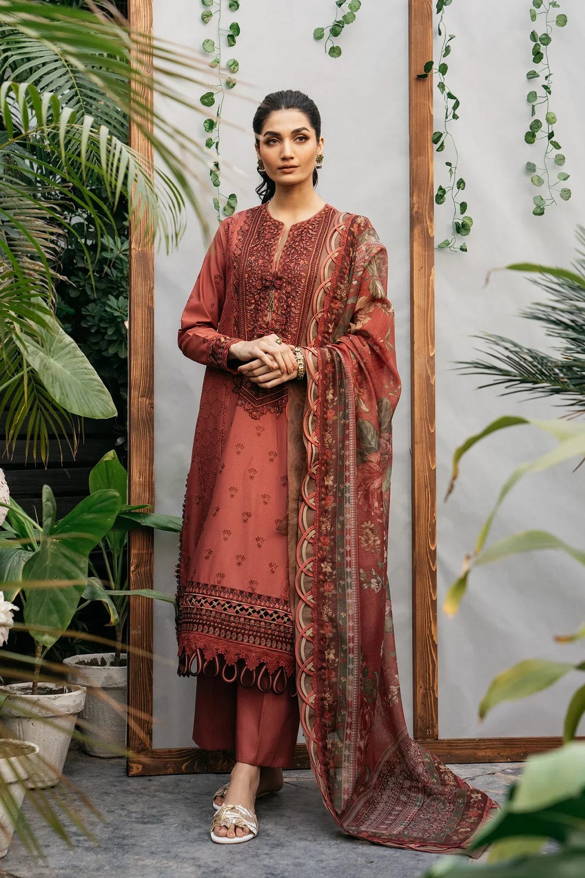 Ethnic | Rozana Collection SS 24 | E0410/203/311 -  Ethnic Luxury - Original Designer Dress - House of Maryam