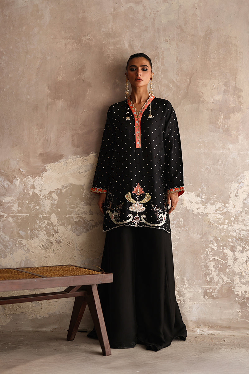 Wardha Saleem | Layla Formals 25 | Mizraab-4