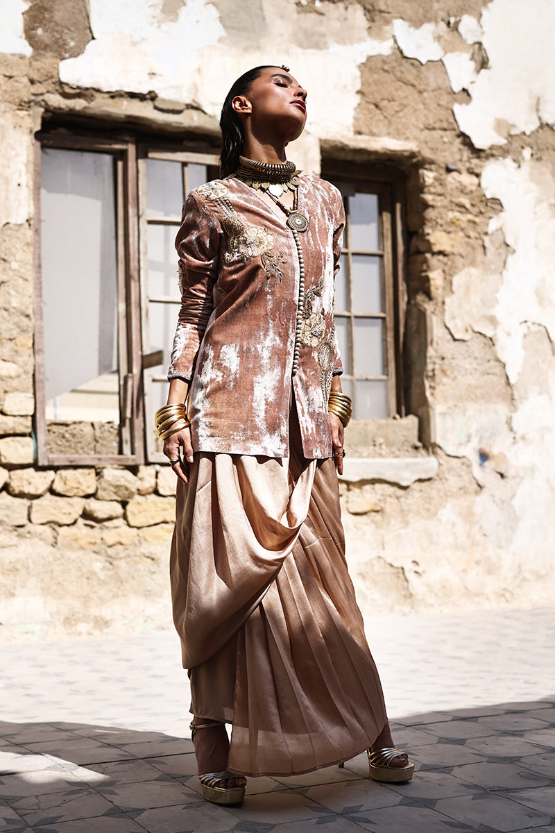 Wardha Saleem | Pure Velvet 25 | Nuha-4