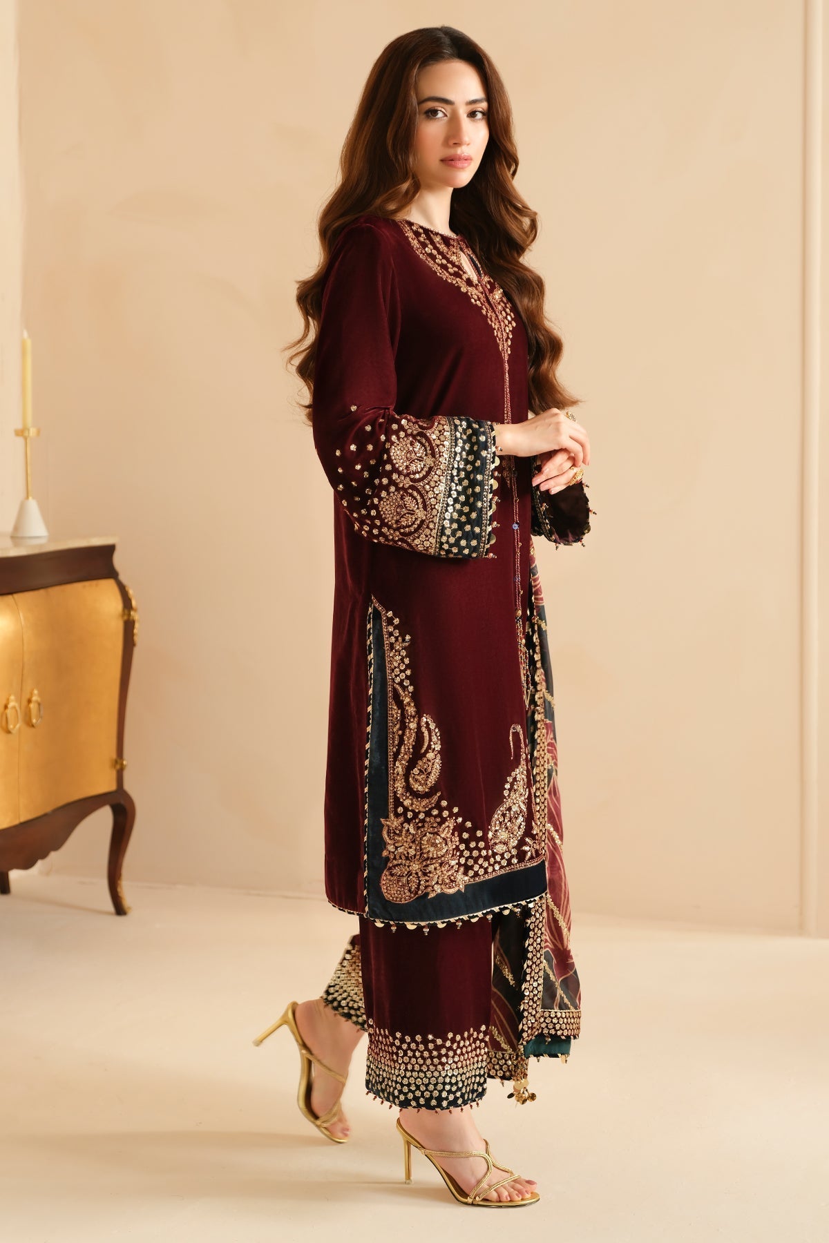 Jazmin | Velvet Edit 24 | Velvet Formal VF-2038 by Designer Jazmin - House of Maryam - Pakistani Designer Ethnic Wear in {{ shop.shopifyCountryName }}