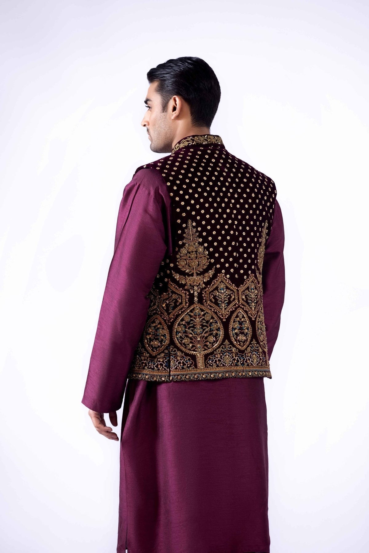 Pakistani Menswear | Fahad Hussayn | BHAMBHAL by Designer House of Maryam Ltd. - House of Maryam - Pakistani Designer Ethnic Wear in {{ shop.shopifyCountryName }}