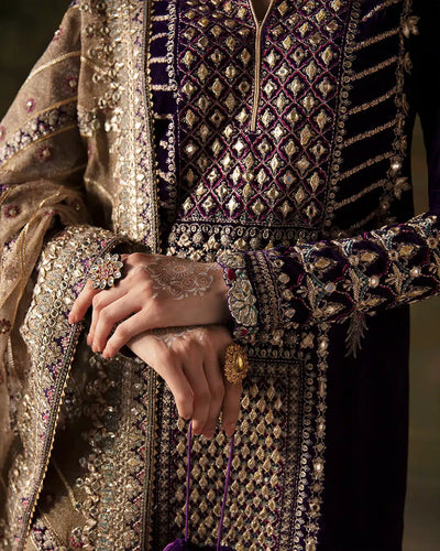 Faiza Saqlain | Manaar Luxe Formals 23 | Elayha -  Faiza Saqlain  - Original Designer Dress - House of Maryam
