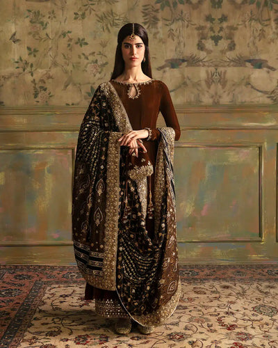 Faiza Saqlain | Manaar Luxe Formals 23 | Ritaan -  Faiza Saqlain Bridal - Original Designer Dress - House of Maryam