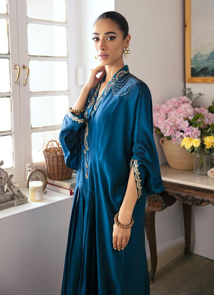 Farah Talib Aziz | Mayna Festive Luxe | Nami by Designer Farah Talib Aziz - House of Maryam - Pakistani Designer Ethnic Wear in {{ shop.shopifyCountryName }}