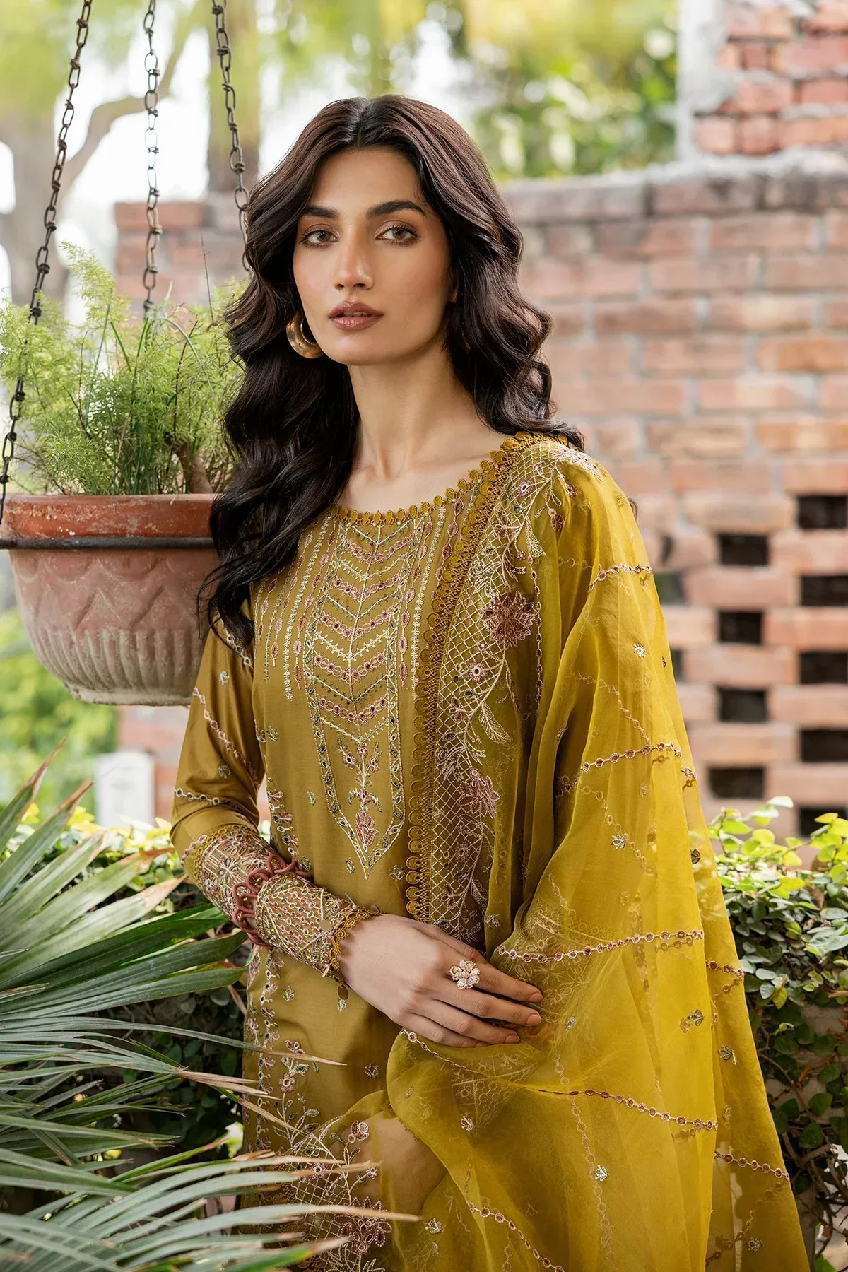 Farasha | Bahaar Embroidered Lawn | Summer Bloom -  Farasha Luxury - Original Designer Dress - House of Maryam