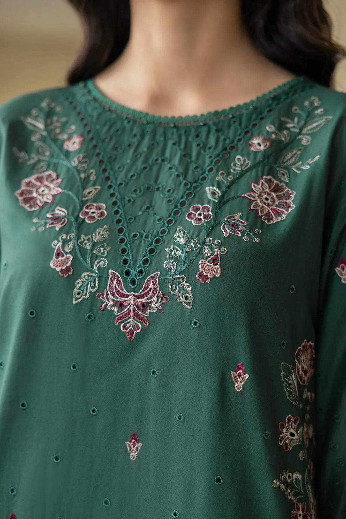 Farasha | Bahaar Embroidered Lawn | Azure Grace by Farasha - House of Maryam