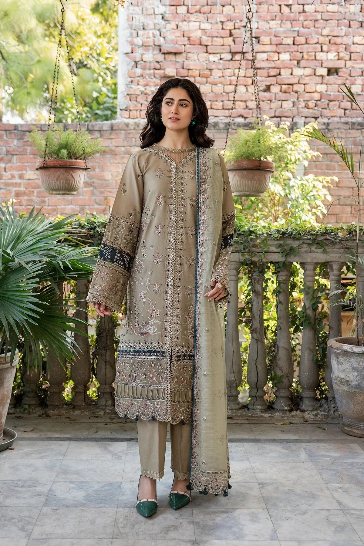 Farasha | Bahaar Embroidered Lawn | Whimsical Sage