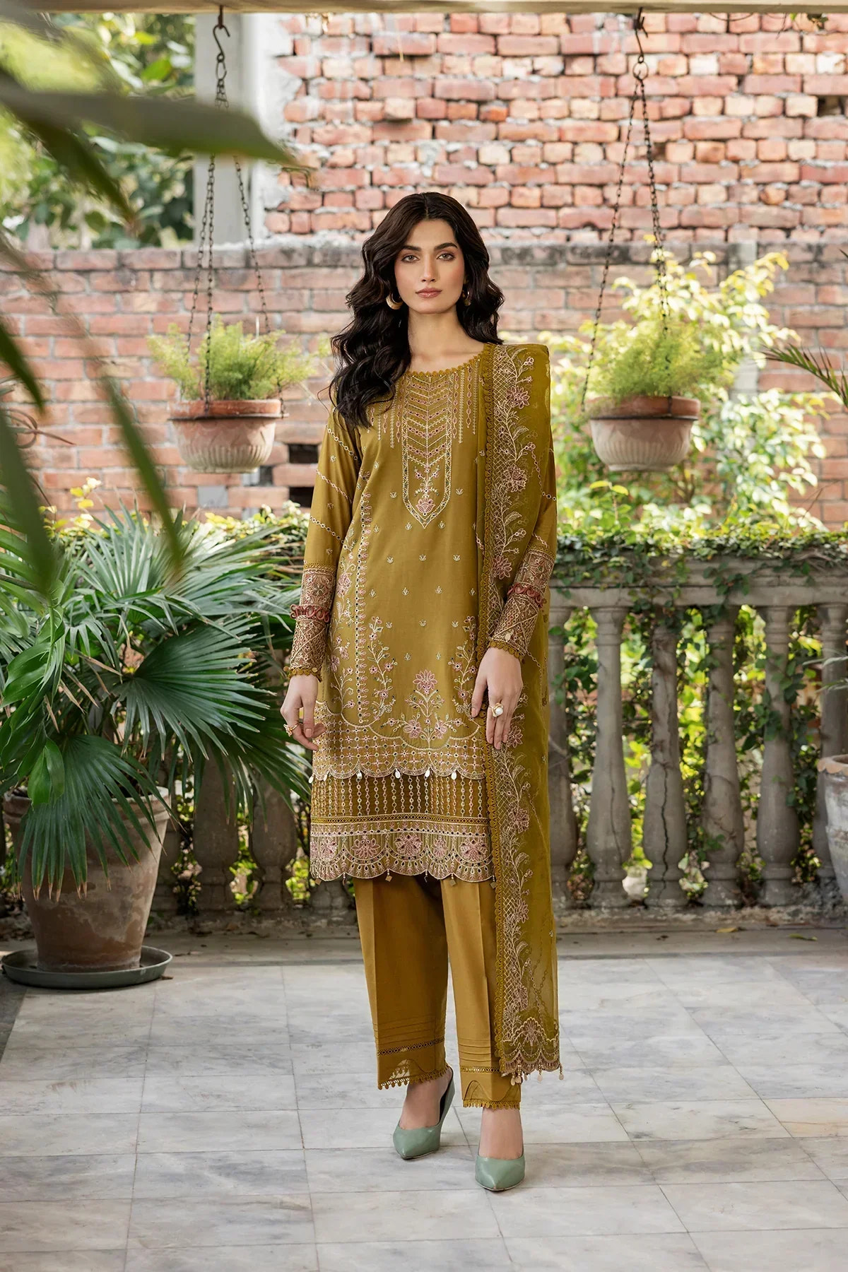 Farasha | Bahaar Embroidered Lawn | Summer Bloom -  Farasha Luxury - Original Designer Dress - House of Maryam
