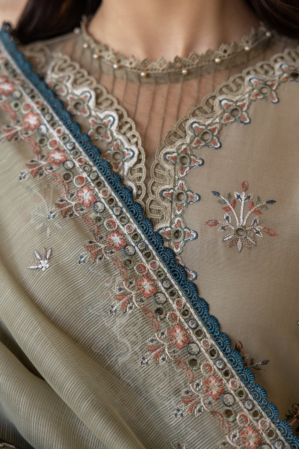 Farasha | Bahaar Embroidered Lawn | Whimsical Sage