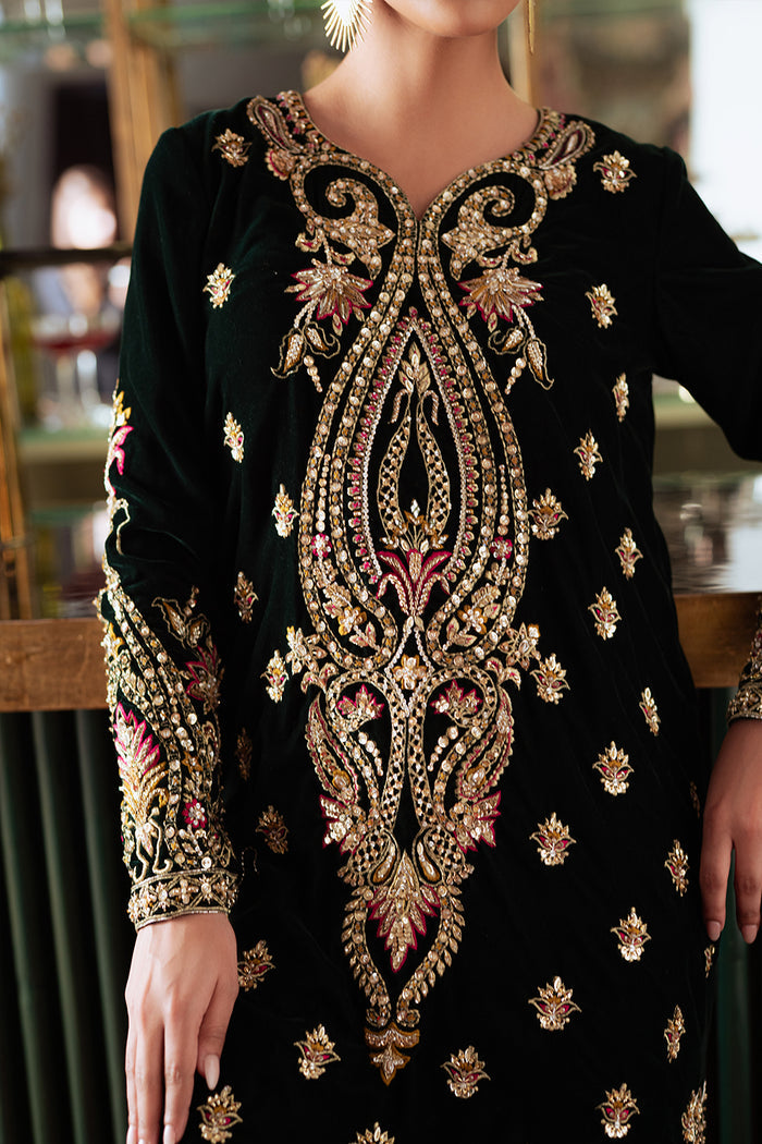 Saira Rizwan | Velvet Pret 25 | EMERA-SRVP25-10, image 5