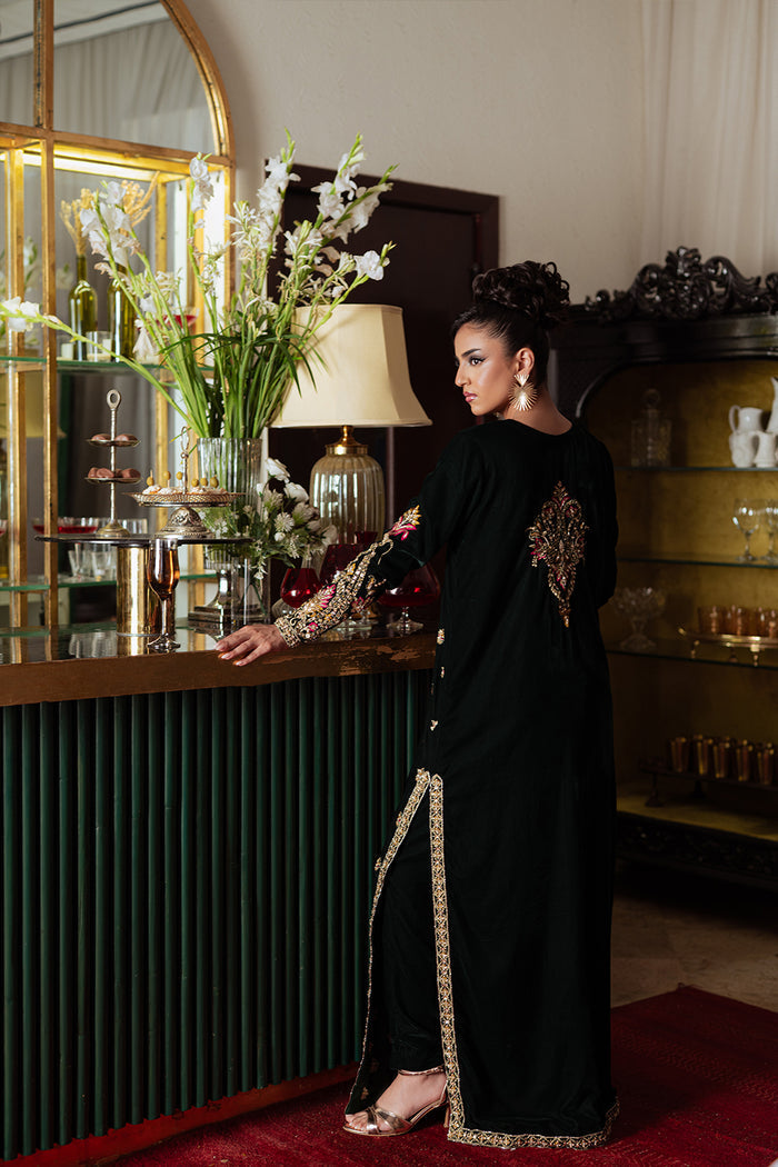 Saira Rizwan | Velvet Pret 25 | EMERA-SRVP25-10-2