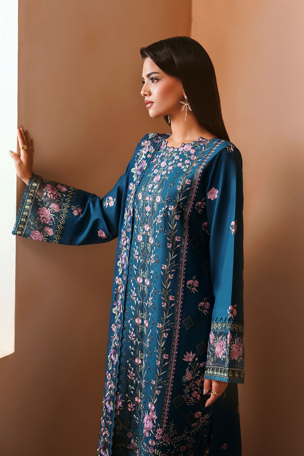 Ramsha | Ghazal Luxury Lawn | G-508, image 4
