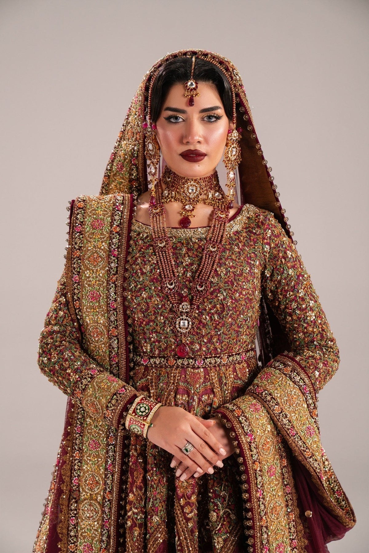 Fahad Hussayn | Mutanjan Bridals | Gul-e-anar-3