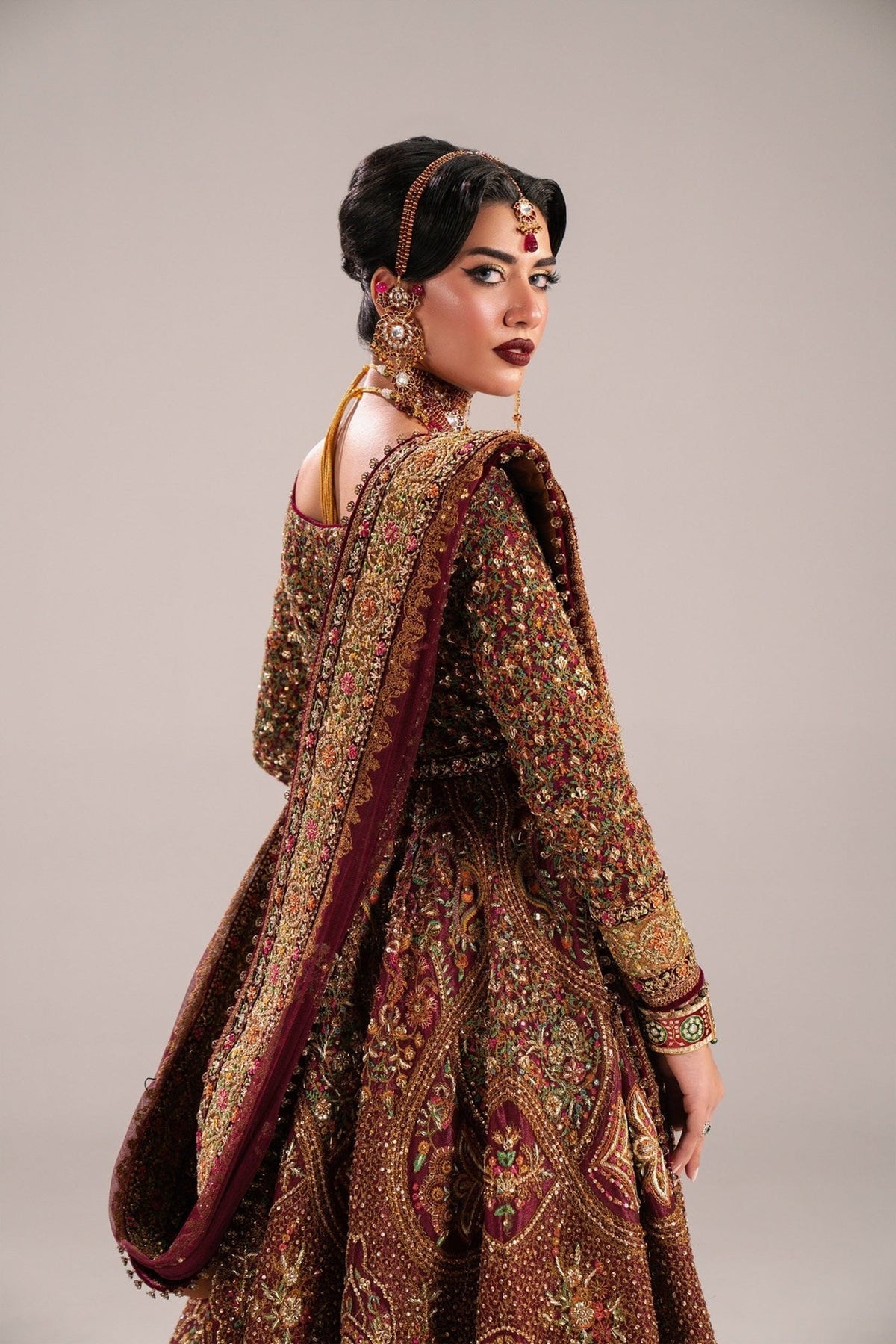 Fahad Hussayn | Mutanjan Bridals | Gul-e-anar-2