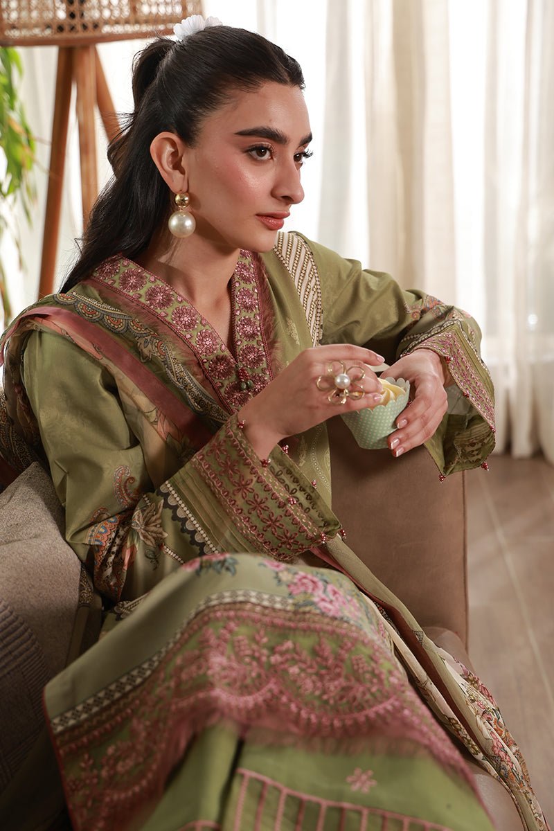 Gulaal | Delia Lawn 26 | Alma-Brand:Gulaal-Type:Ladies Clothes-Mehndi-Lawn-House of Maryam- Buy in UK, USA