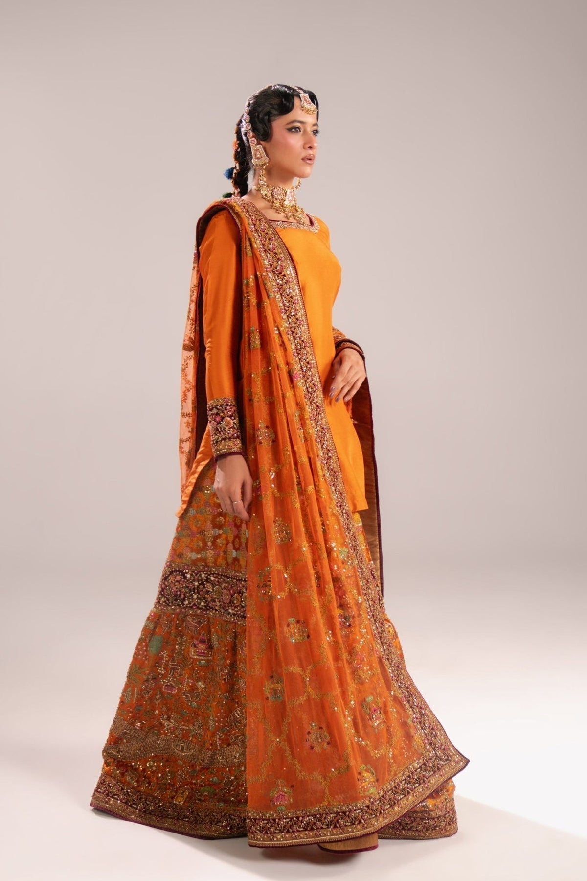 Fahad Hussayn | Mutanjan Bridals | Gulzaar-e-Ishq-6