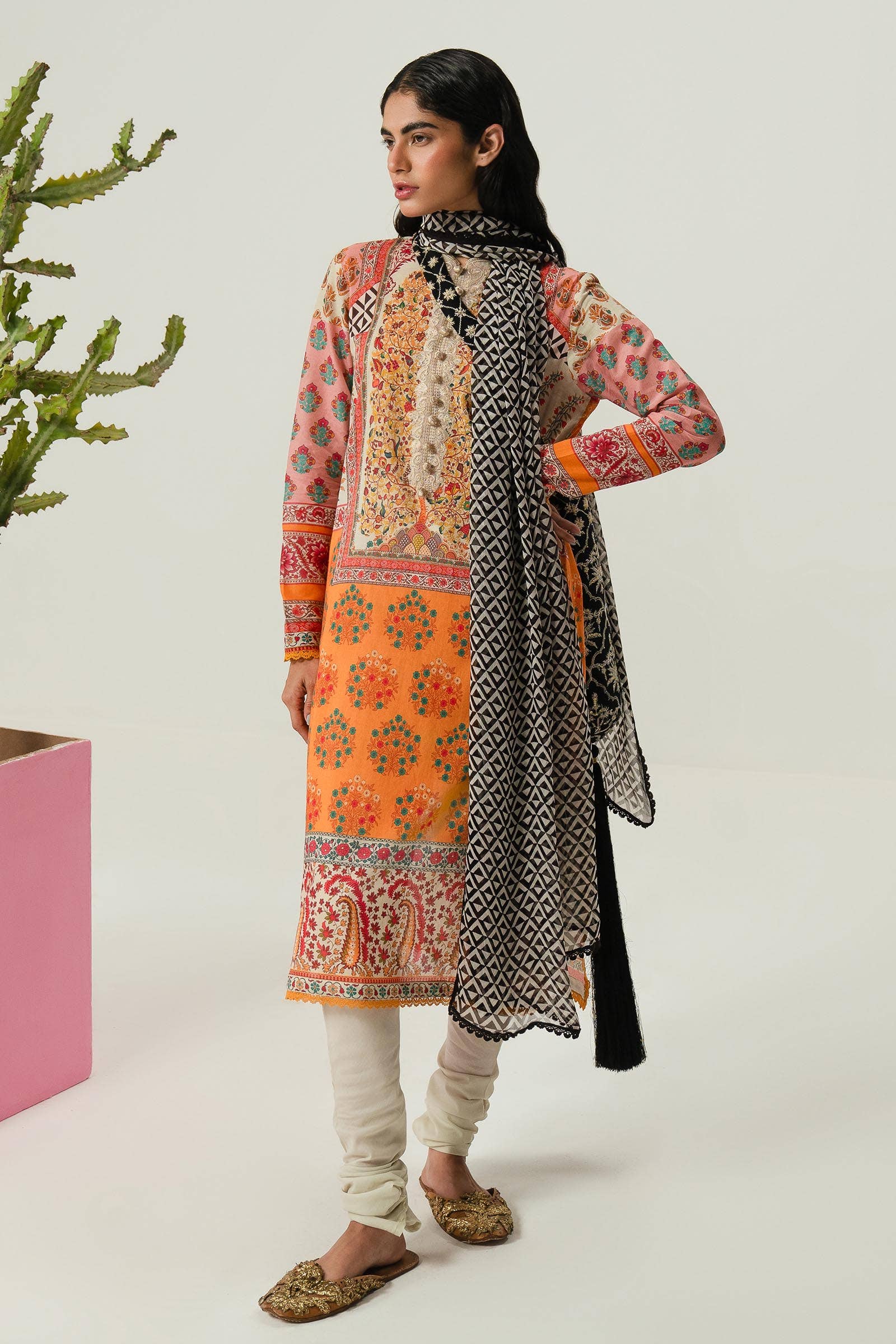 Sana Safinaz | Mahay Summer Lawn 24 | S-25