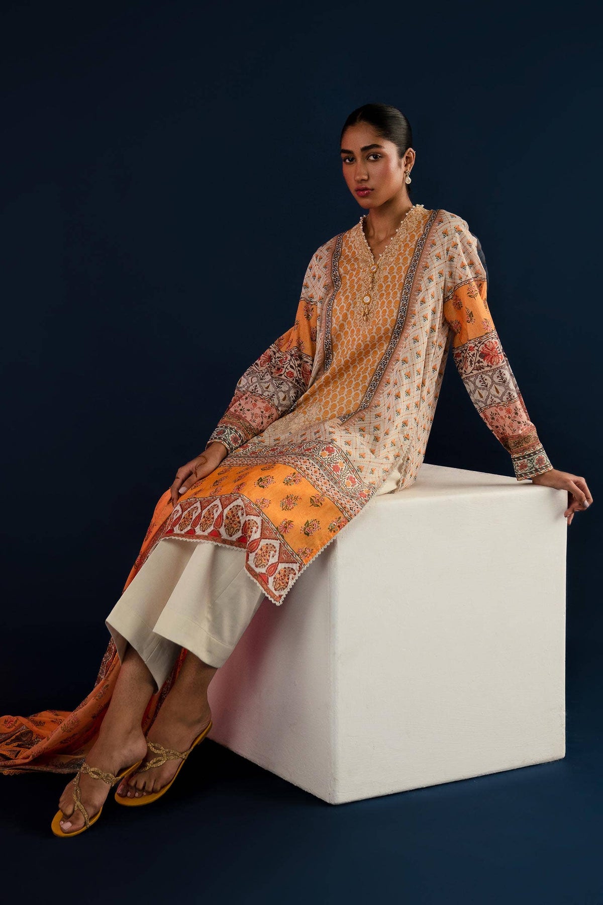 Sana Safinaz | Mahay Summer Lawn 24 | S-11 -  Sana Safinaz Luxury - Original Designer Dress - House of Maryam