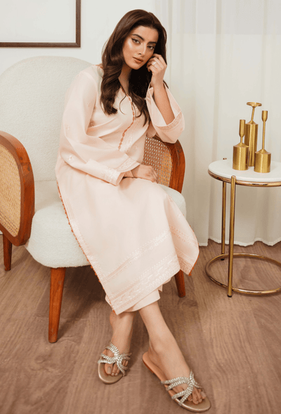 Humdum | Ayra Ready to wear | Ayra - D10-Brand:Humdum-Type:Ladies Clothes-Pale Peach-Lawn-House of Maryam- Buy in UK, USA