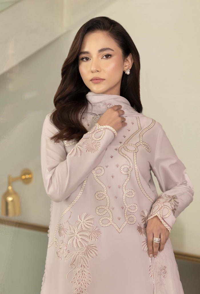 Humdum | Dilkash 25 | Dilkash - D01-Brand:Humdum-Type:Ladies Clothes-Pastel Gray-Lawn-House of Maryam- Buy in UK, USA