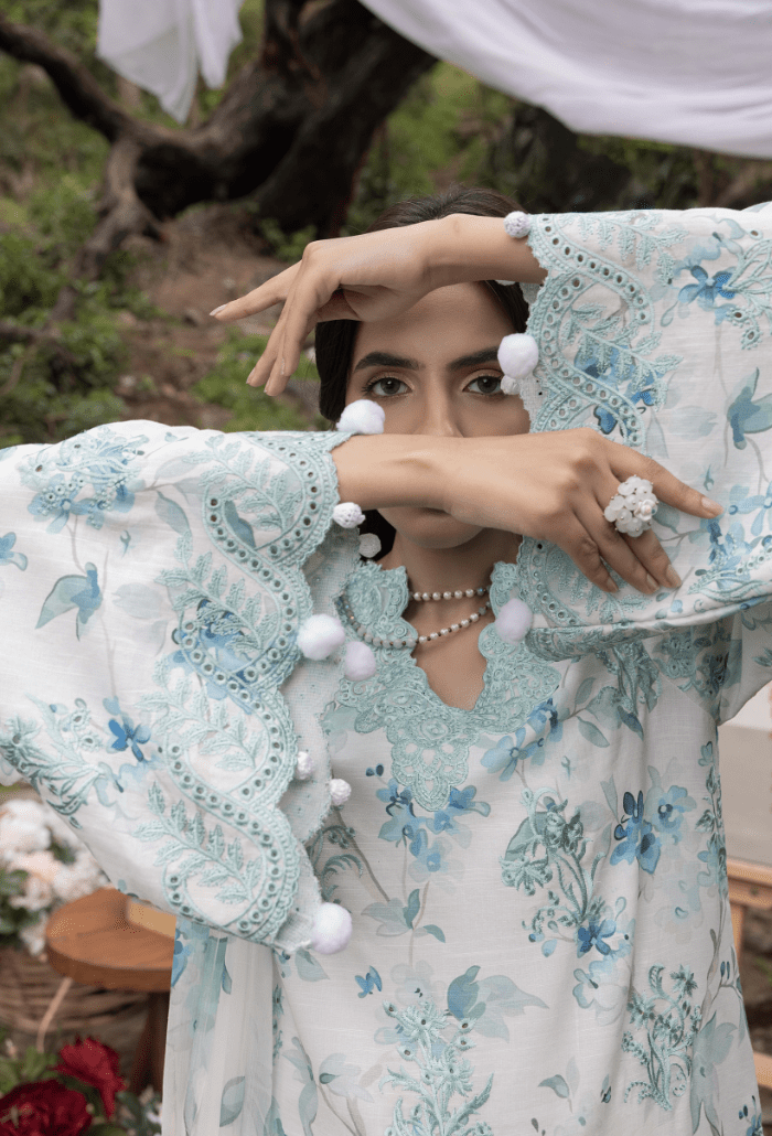 Humdum | Eden Garden 25 | Eden Garden - D05-Brand:Humdum-Type:Ladies Clothes-Lawn-White-House of Maryam- Buy in UK, USA