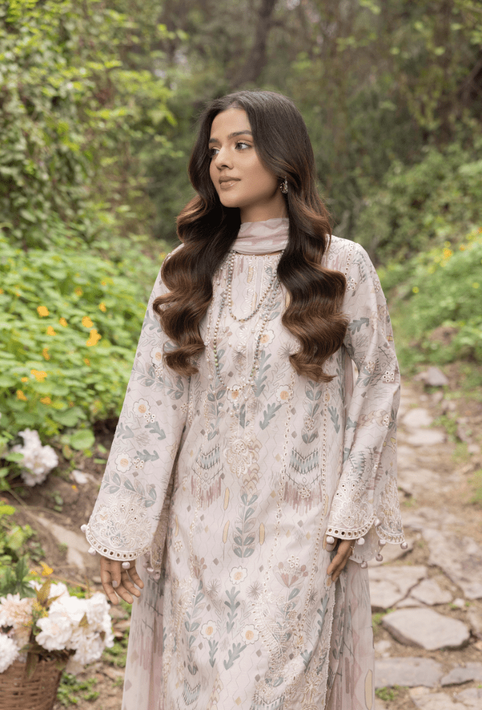 Humdum | Eden Garden 25 | Eden Garden - D10-Brand:HumDum-Type:Ladies Clothes-Lavender Pinocchio-Lawn-House of Maryam- Buy in UK, USA