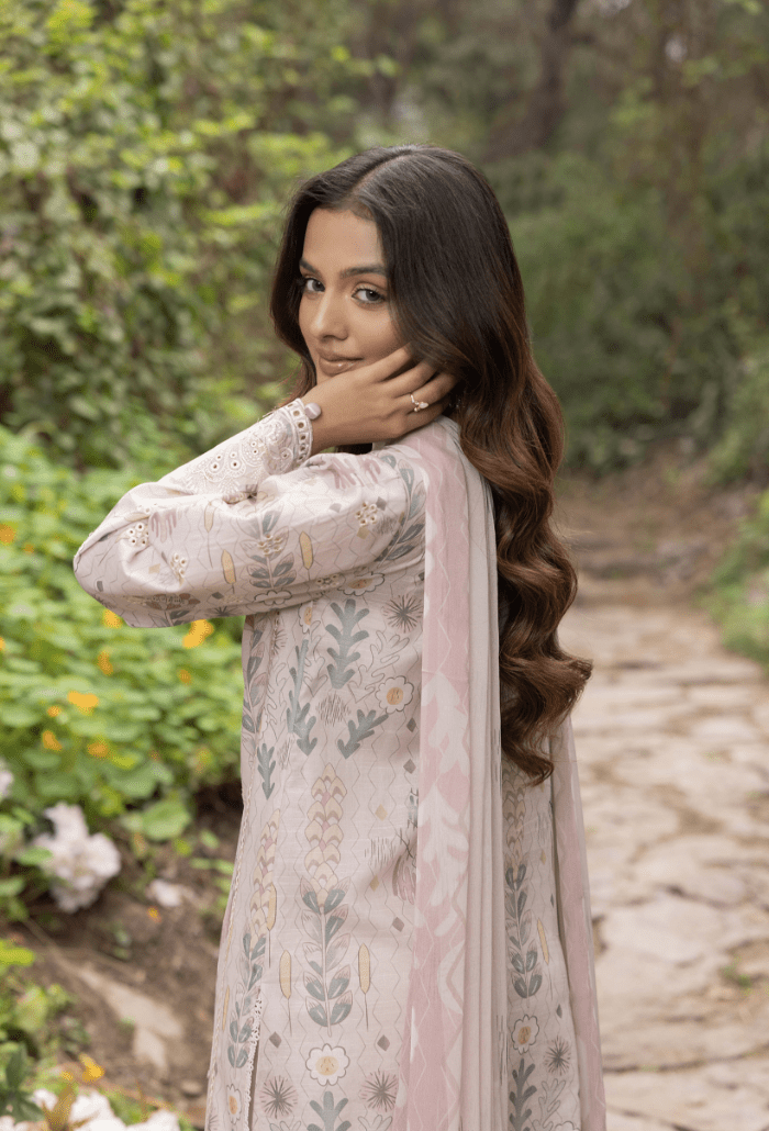 Humdum | Eden Garden 25 | Eden Garden - D10-Brand:HumDum-Type:Ladies Clothes-Lavender Pinocchio-Lawn-House of Maryam- Buy in UK, USA