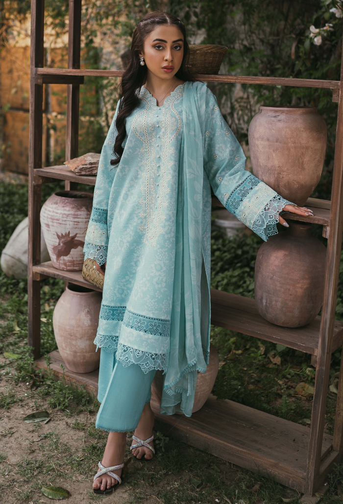 Humdum | Gardenia Lawn | D07 by Designer HumDum - House of Maryam - Pakistani Designer Ethnic Wear in {{ shop.shopifyCountryName }}