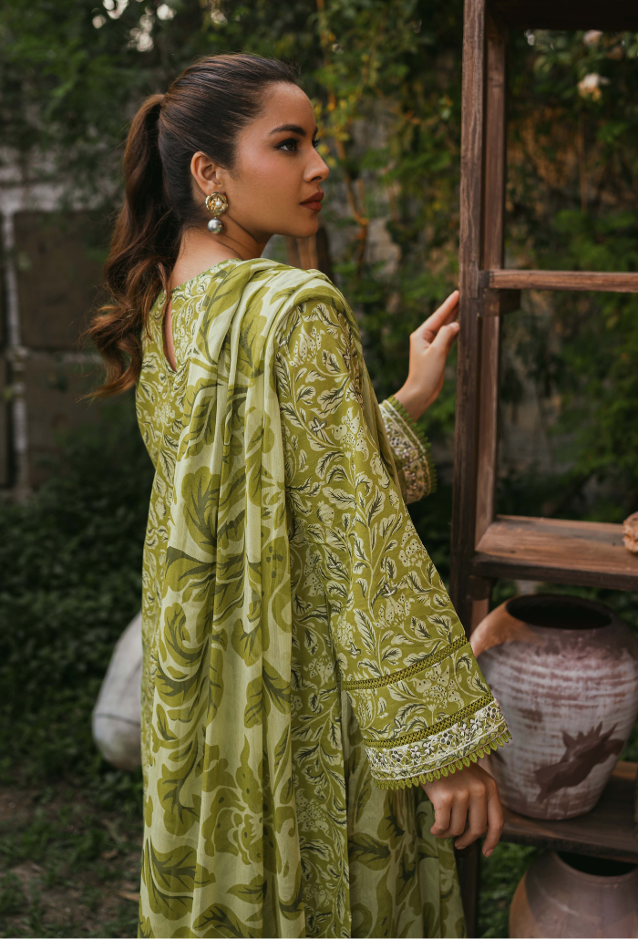 Humdum | Gardenia Lawn | D09 by Designer HumDum - House of Maryam - Pakistani Designer Ethnic Wear in {{ shop.shopifyCountryName }}