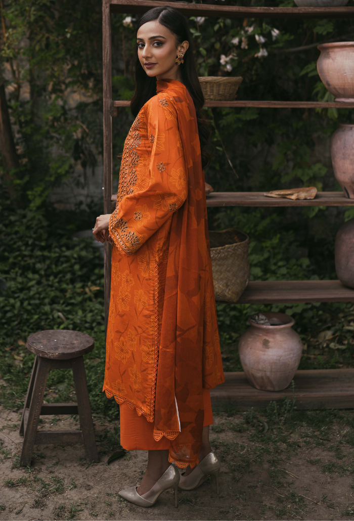 Humdum | Gardenia Lawn | D02 by Designer HumDum - House of Maryam - Pakistani Designer Ethnic Wear in {{ shop.shopifyCountryName }}