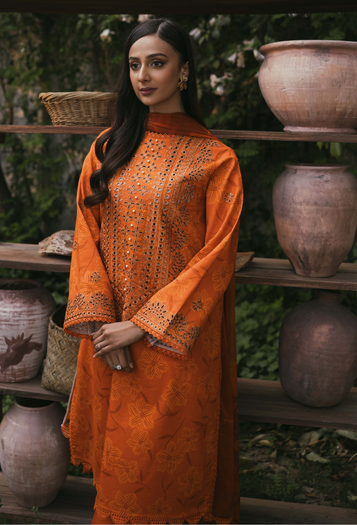 Humdum | Gardenia Lawn | D02 -  HumDum Luxury - Original Designer Dress - House of Maryam