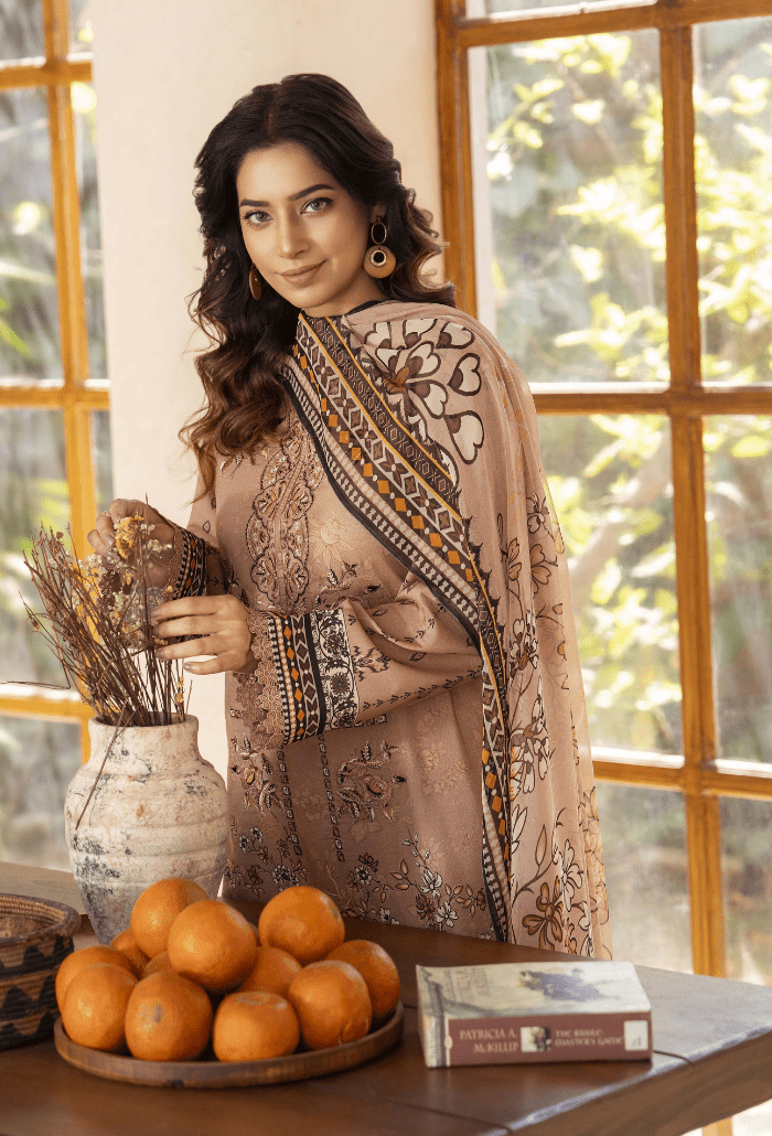 Humdum | Zarwisha 25 | Zarwisha-D08-Brand:Humdum-Type:Ladies Clothes-Coffee-Lawn-House of Maryam- Buy in UK, USA