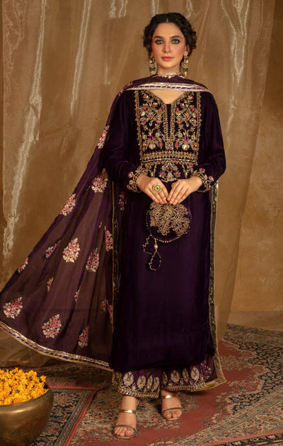 Maya | Raazi Velvet 24 | IBAARAT -  Maya Ladies Clothes - Original Designer Dress - House of Maryam