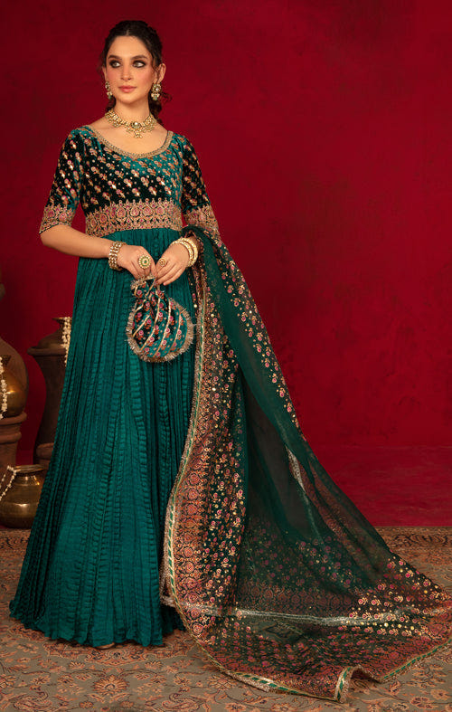 Maya | Raazi Velvet 24 | DILAAB -  Maya Ladies Clothes - Original Designer Dress - House of Maryam