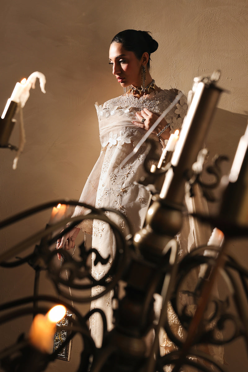 Qalamkar | Luxury Pret 26 | QLP-03 - Mala, image 4