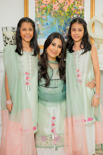Muntaha | Aangan Eid Edit | Niyara - Short Shirt