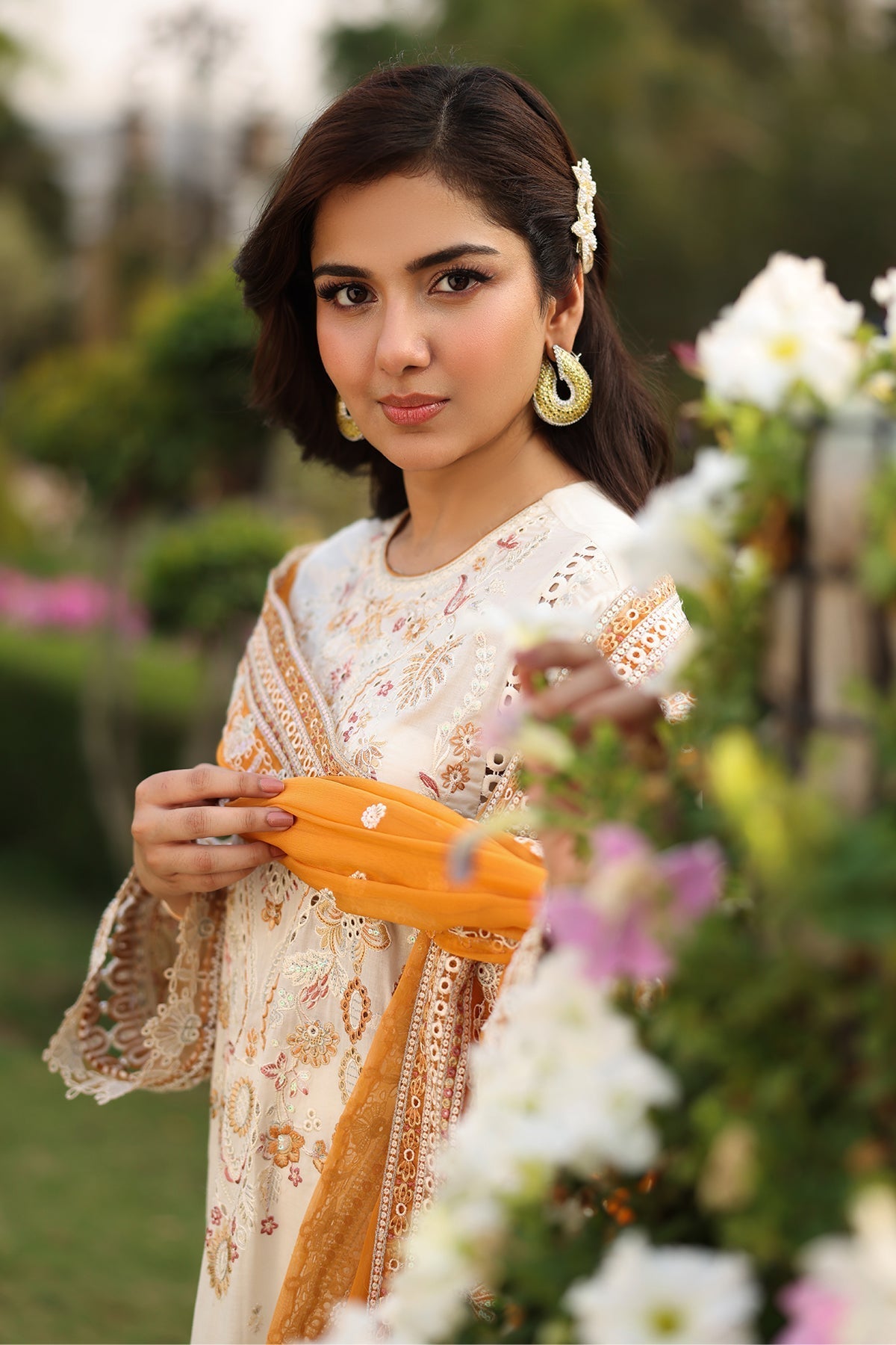 Imrozia Premium | Hayam Luxury Lawn 25 | SL 91 LULU-Brand:Imrozia Premium-Type:Ladies Clothes-Ivory-Lawn-House of Maryam- Buy in UK, USA