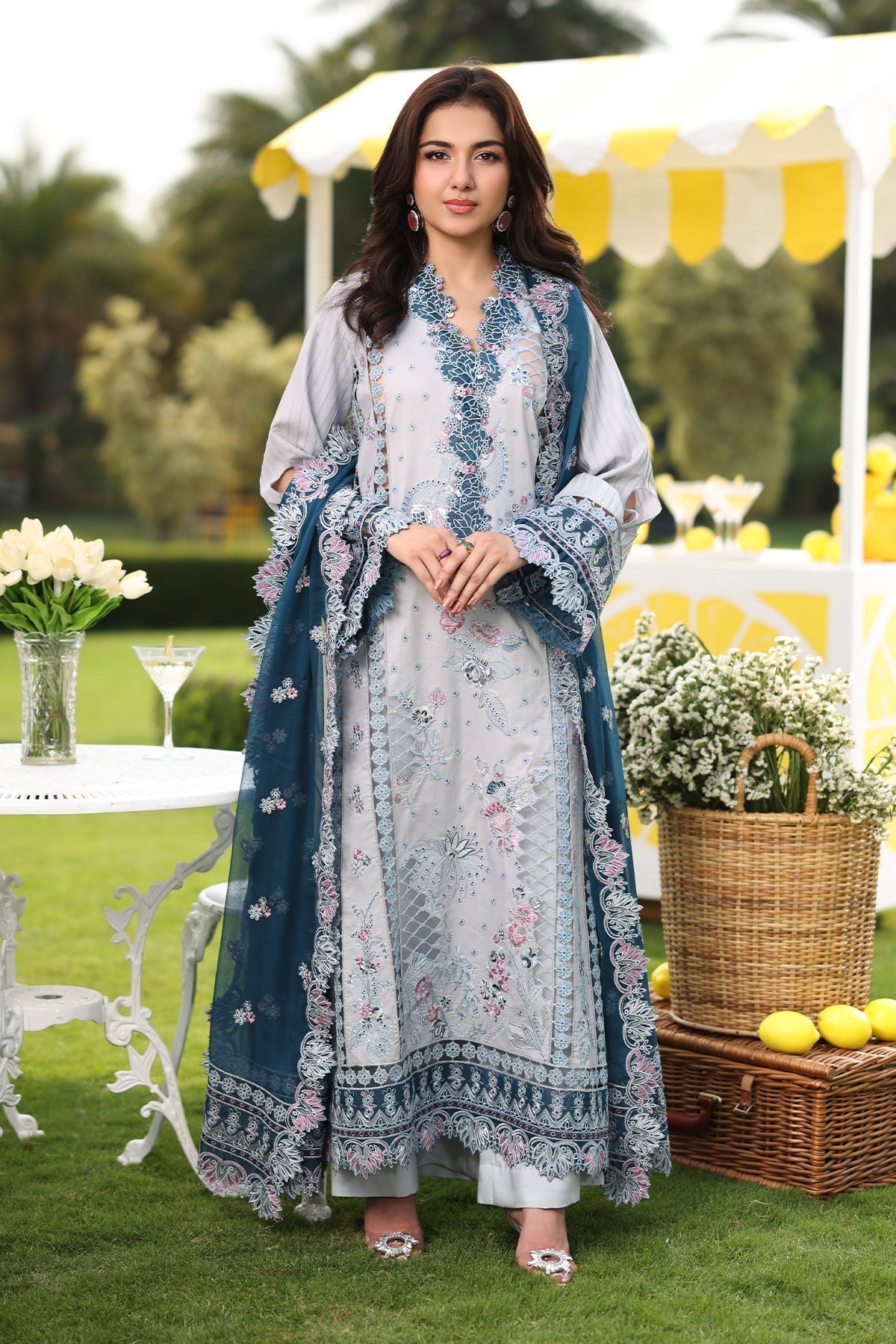 Imrozia Premium | Hayam Luxury Lawn 25 | SL 96 MUNIRA-Brand:Imrozia Premium-Type:Ladies Clothes-Silver-Lawn-House of Maryam- Buy in UK, USA