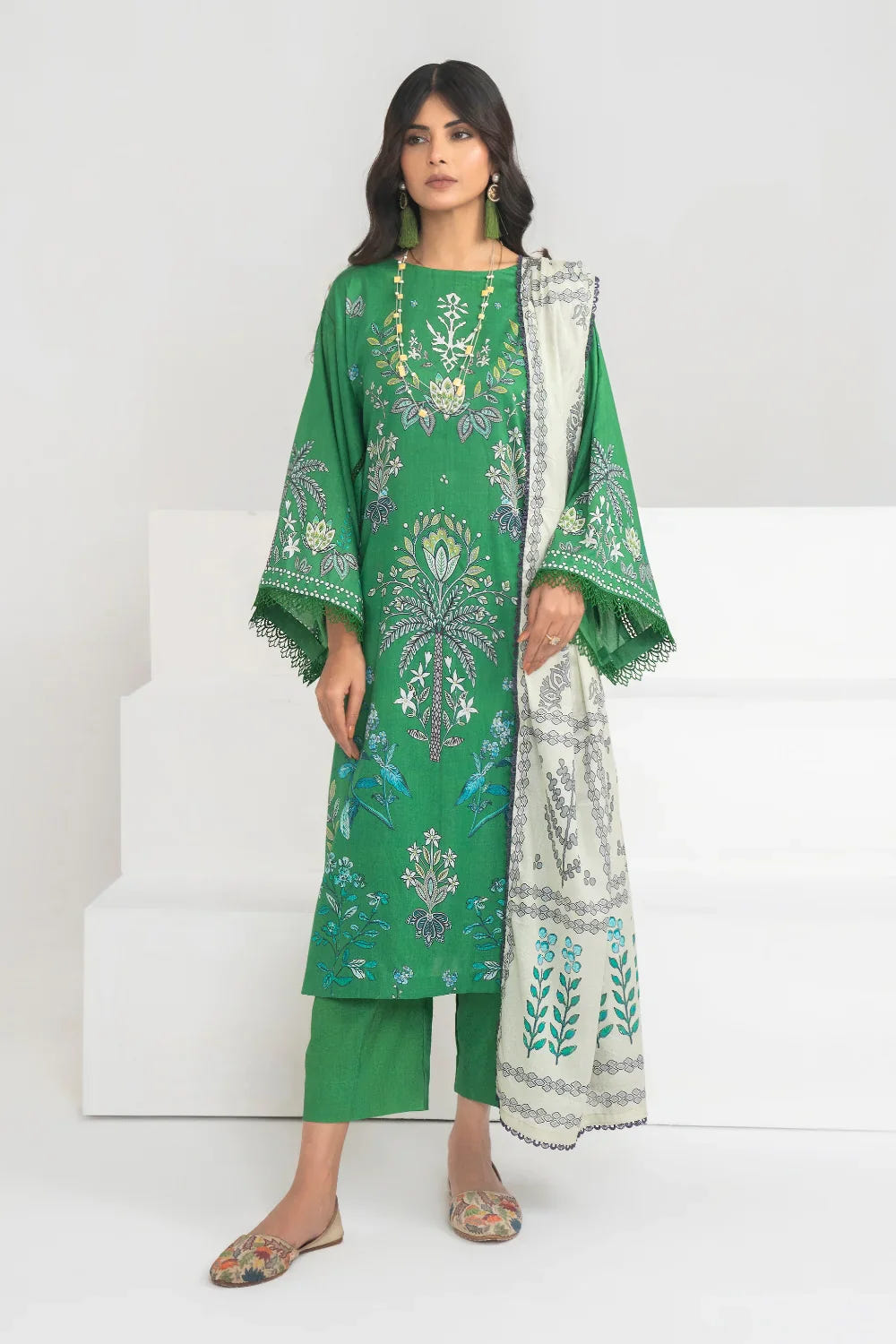 Ittehad | Printed Lawn 24 | IP3P04-3PS-GRN -  Ittehad Casuals - Original Designer Dress - House of Maryam