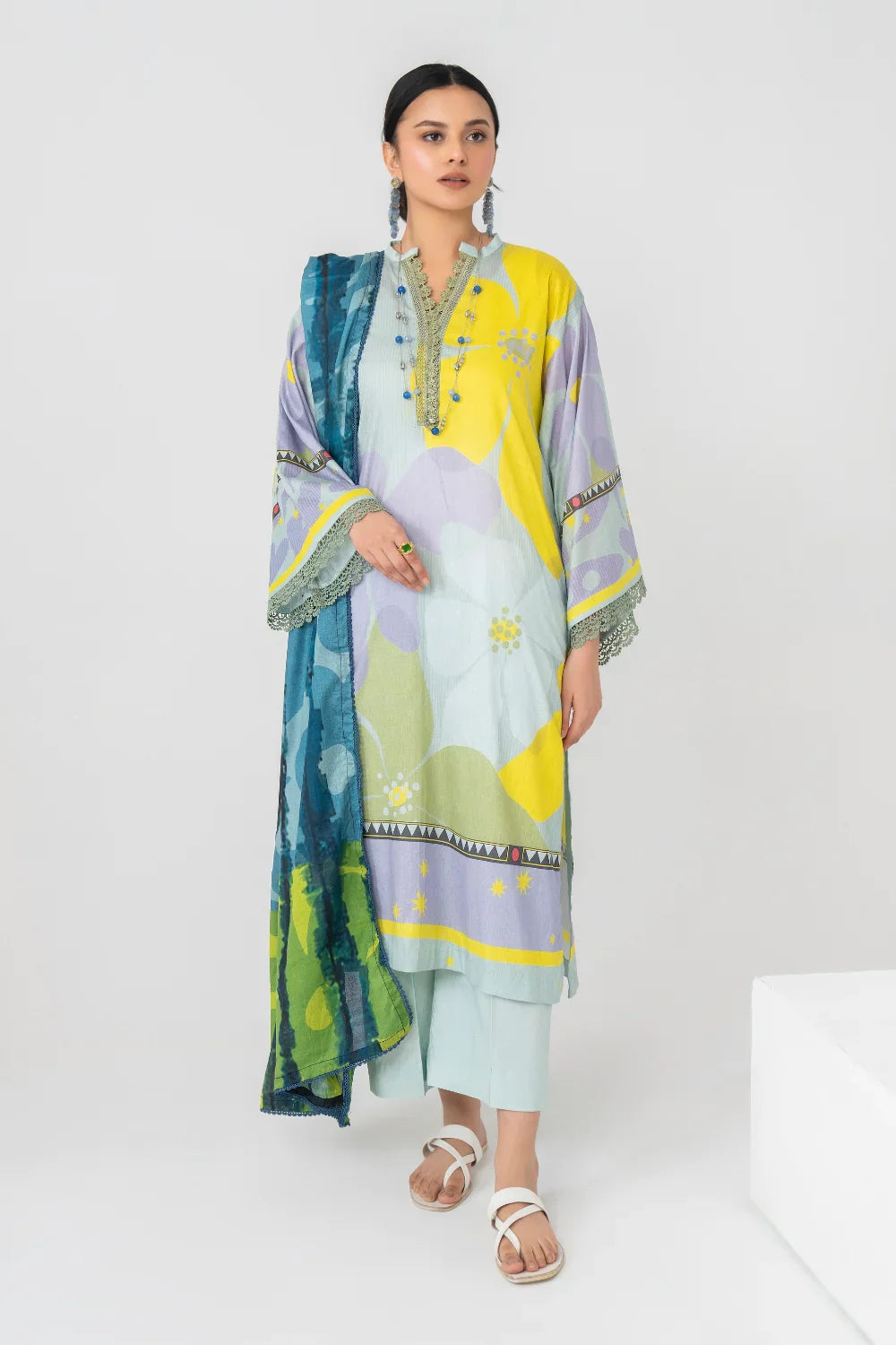 Ittehad | Printed Lawn 24 | IP3P07-3PS-LGR by Ittehad - House of Maryam