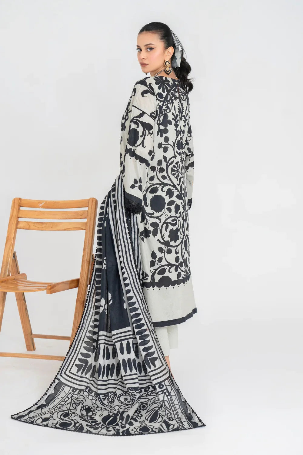 Ittehad | Printed Lawn 24 | IP3P08-3PS-LGY -  Ittehad Casuals - Original Designer Dress - House of Maryam