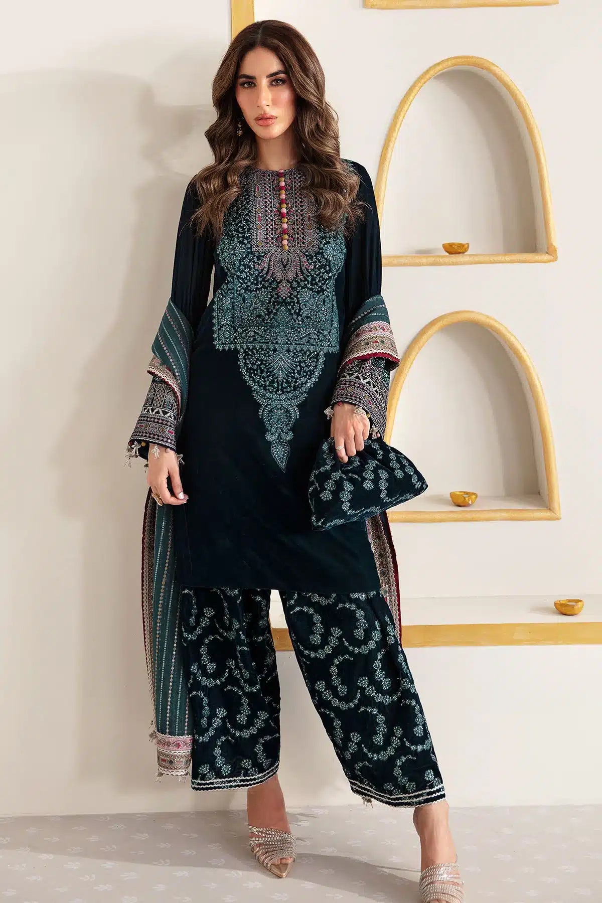 Jazmin | Velvet 23 | VF-2006 by Designer Jazmin - House of Maryam - Pakistani Designer Ethnic Wear in {{ shop.shopifyCountryName }}