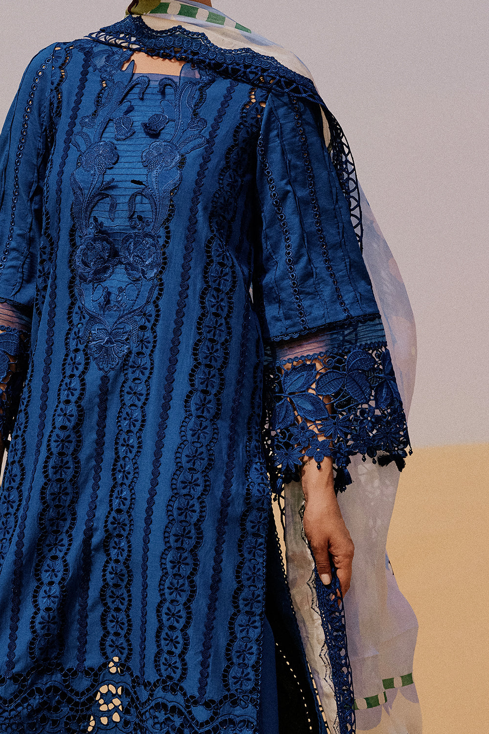 Saira Rizwan | Luxury Lawn 26 | NEA-SRL26-01, image 5